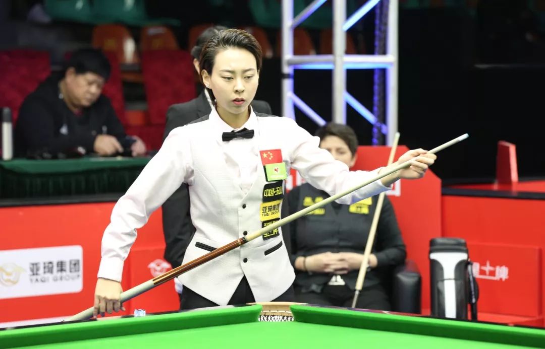 The first day of the World Championships: Yang Fan reversed repeatedly and took the lead to break through, Chu Bingjie and Li Hewen lost the team
